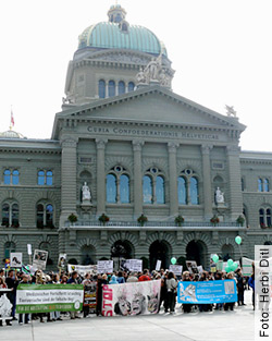 Demostopp vor dem Bundeshaus in Bern